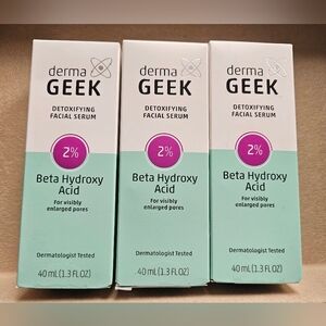 NWT 》3×《 DERMA GEEK BETA HYDROXY DETOXYFYING FACIAL SERUMS!